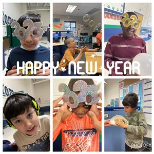 Mrs. Ammenhauser's class wearing 2023 glasses