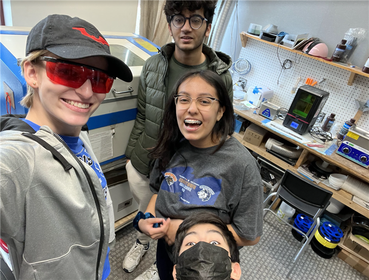 Oswego East Lemelson MIT InvenTeam Students