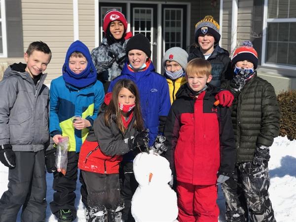 4th Grade Snowmen Fun at Bickford