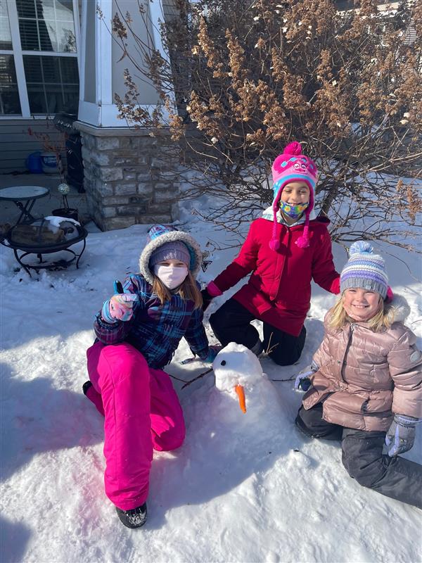4th Grade Snowmen Fun at Bickford