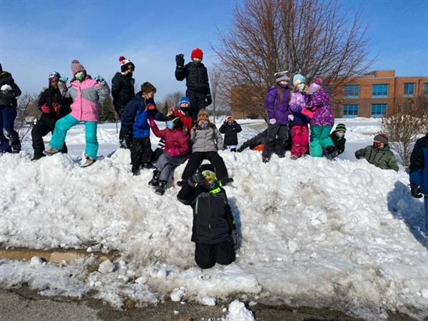 4th Grade Snowmen Fun at Bickford