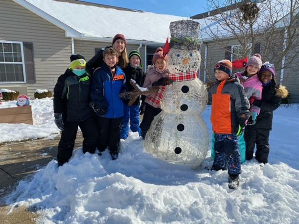 4th Grade Snowmen Fun at Bickford