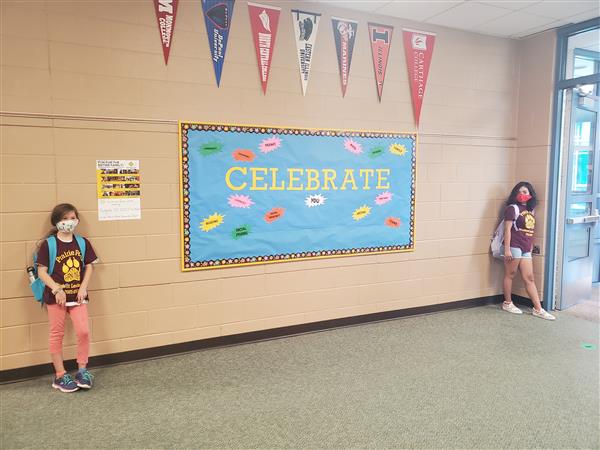 Student Leadership members helping out on the 1st Day of School