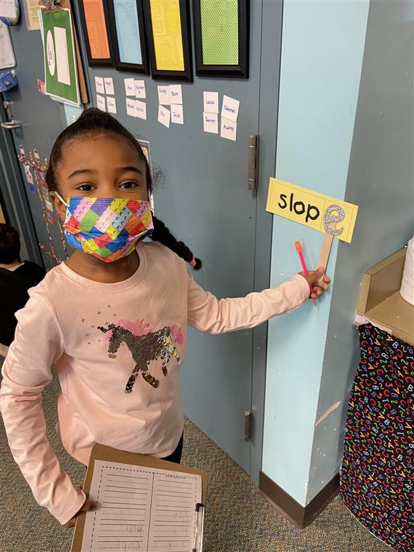 Mrs. Brougham's students using their Long E wand