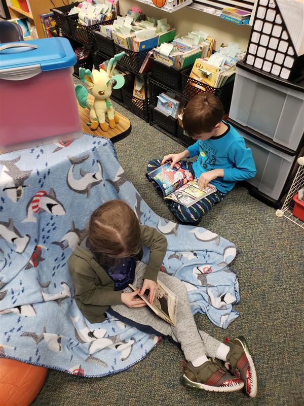 Ms. Gbur's Read-In