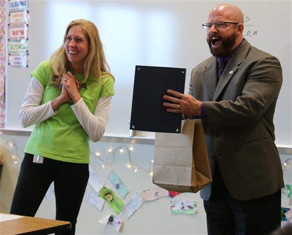 March 2022 PRIDE Winner Mrs. Cindy Niles