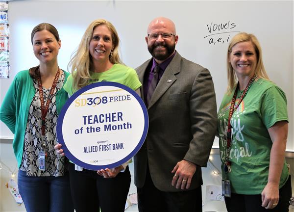 March 2022 PRIDE Winner Mrs. Cindy Niles