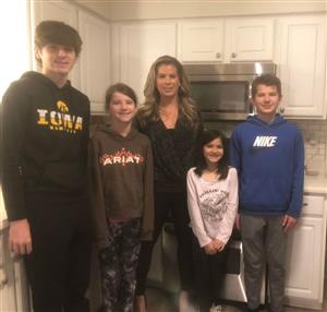 Mrs. Sewart and her 4 children