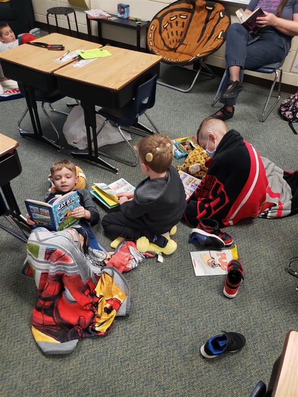 Ms. Gbur's Read-In